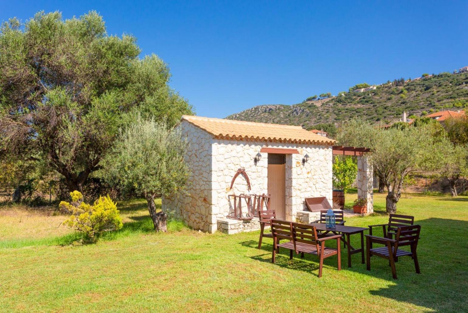 Villa Eufrosini Svoronata Bagian luar foto