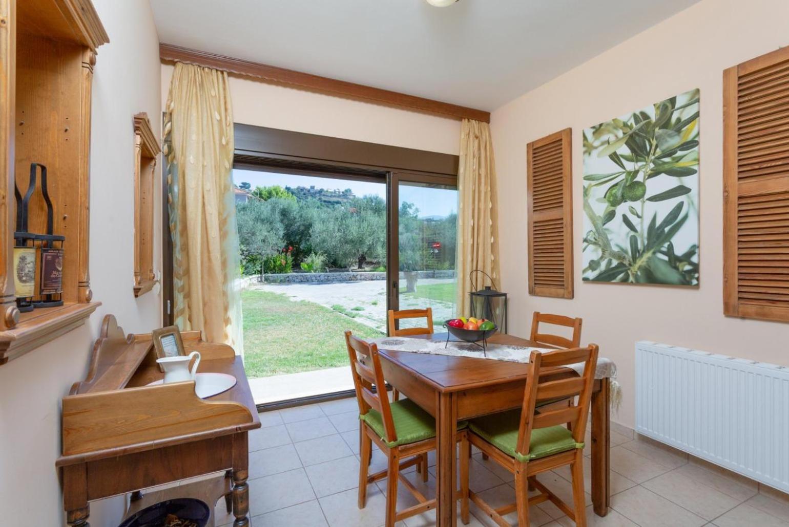 Villa Eufrosini Svoronata Bagian luar foto