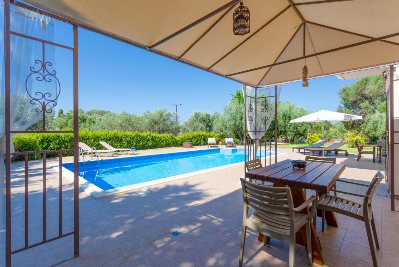 Villa Eufrosini Svoronata Bagian luar foto